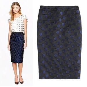 J.CREW N0.2 PENCIL SKIRT NAVY and BLACK POLKA DOT BROCADE Size 4 retail $148.00